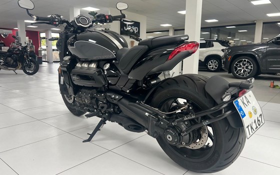 Gebrauchtmotorrad Triumph Rocket 3 R - Bild 3