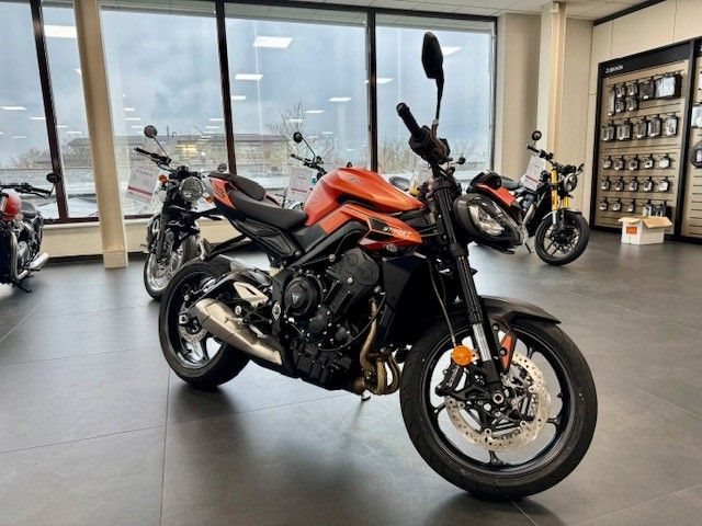 Triumph Street Triple 765 R A2