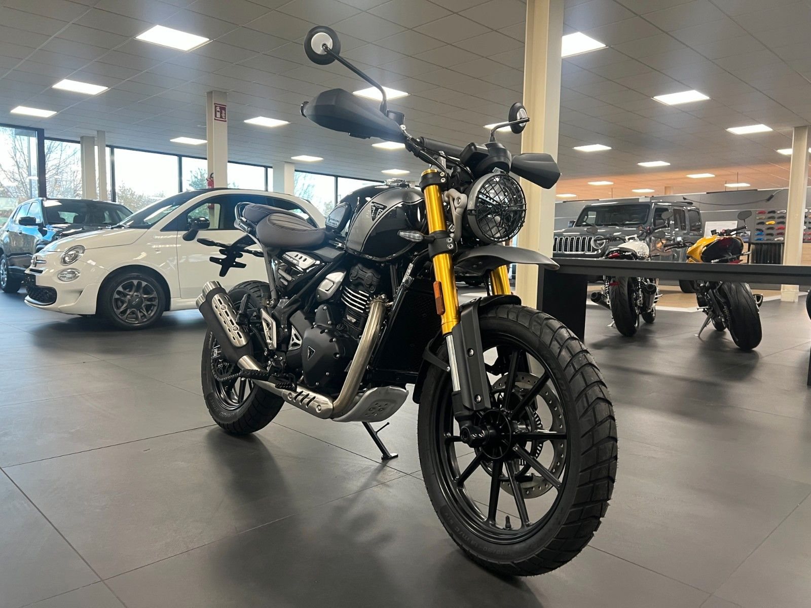 Triumph Scrambler 400 X