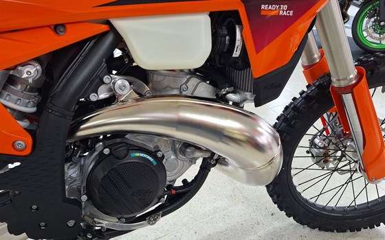 Neufahrzeug KTM 300 EXC 2026 - Bild 2