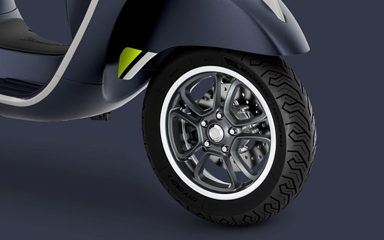 Neufahrzeug Vespa GTS 125 Supertech iGET - Bild 3