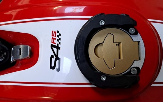 Gebrauchtmotorrad Ducati Monster S4RS - Bild 1