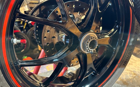 Gebrauchtmotorrad Ducati Monster S4RS - Bild 14