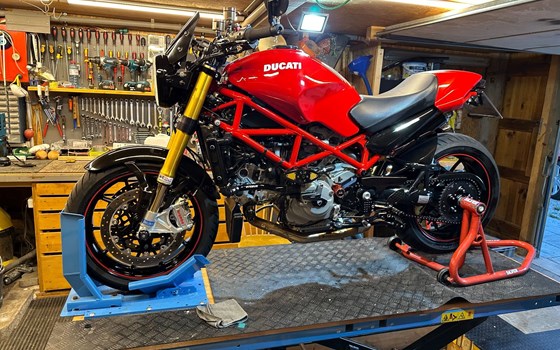 Gebrauchtmotorrad Ducati Monster S4RS - Bild 17