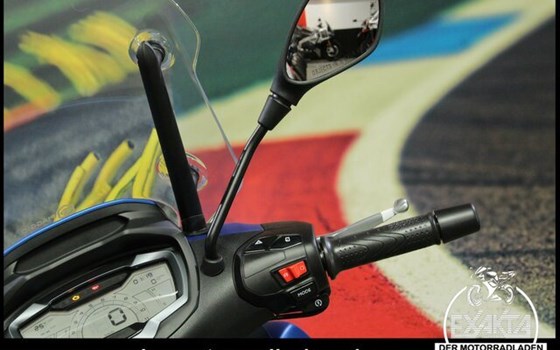 Neufahrzeug Piaggio Beverly 400 hpe - Bild 17