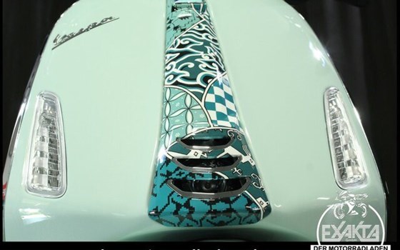 Neufahrzeug Vespa Primavera 125 Batik - Bild 11
