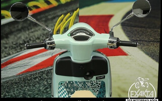 Neufahrzeug Vespa Primavera 125 Batik - Bild 12