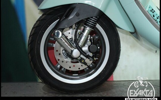 Neufahrzeug Vespa Primavera 125 Batik - Bild 24