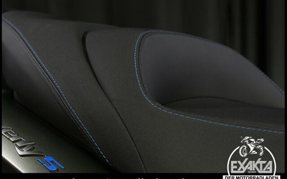 Neufahrzeug Piaggio Beverly 400 S - Bild 29