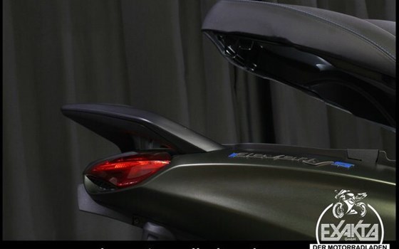 Neufahrzeug Piaggio Beverly 400 S - Bild 30