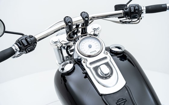 Motorrad Occasion Harley-Davidson Dyna Fat Bob FXDF - Bild 8