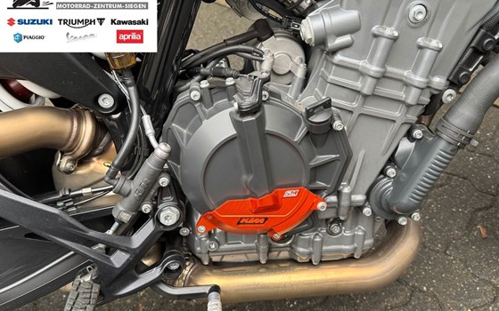 Gebrauchtmotorrad KTM 890 Duke - Bild 9
