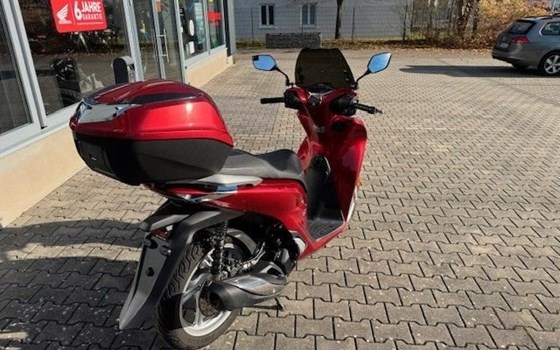 Gebrauchtmotorrad Honda SH150i - Bild 5