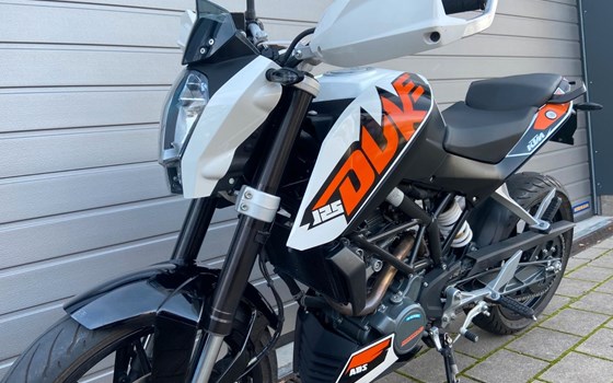 Gebrauchtmotorrad KTM 125 Duke - Bild 2
