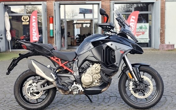 Gebrauchtmotorrad Ducati Multistrada V4 S - Bild 1