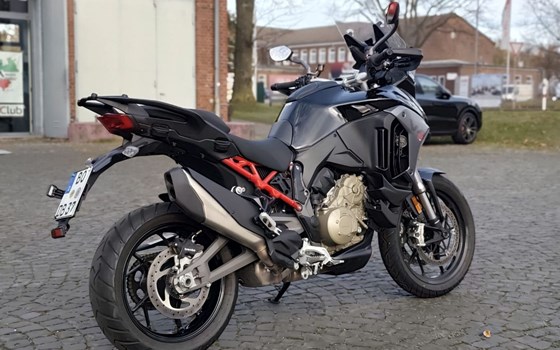 Gebrauchtmotorrad Ducati Multistrada V4 S - Bild 5