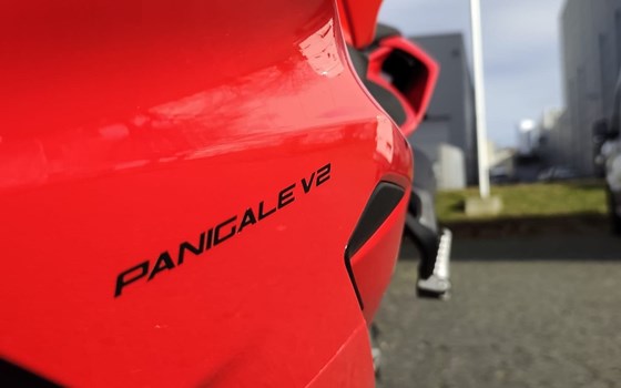 Gebrauchtmotorrad Ducati Panigale V2 S - Bild 8