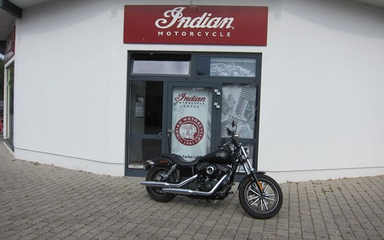 Gebrauchtmotorrad Harley-Davidson Dyna Street Bob Special - Bild 11