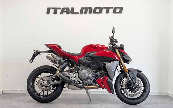 Gebrauchtmotorrad Ducati Streetfighter V2 - Bild 2