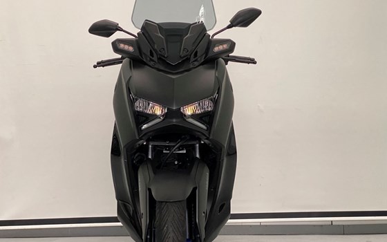 Gebrauchtmotorrad Yamaha XMAX 300 - Bild 4