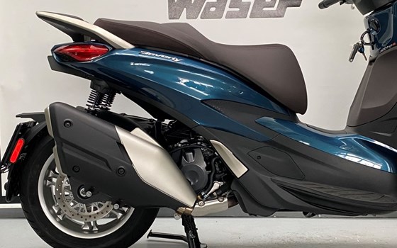 Gebrauchtmotorrad Piaggio Beverly 400 - Bild 2