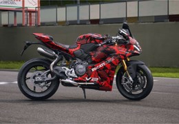 Neumotorrad Ducati Panigale V2 FB63
