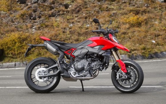Neufahrzeug Ducati Hypermotard V2 - Bild 1