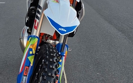 Neufahrzeug KTM 300 EXC SIX DAYS - Bild 3