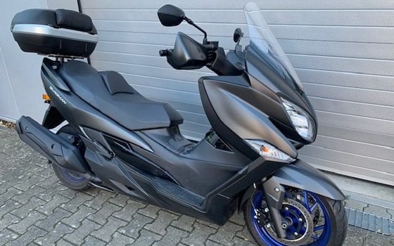 Gebrauchtmotorrad Suzuki Burgman 400 - Bild 2