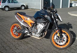 Gebrauchte KTM 890 Duke GP