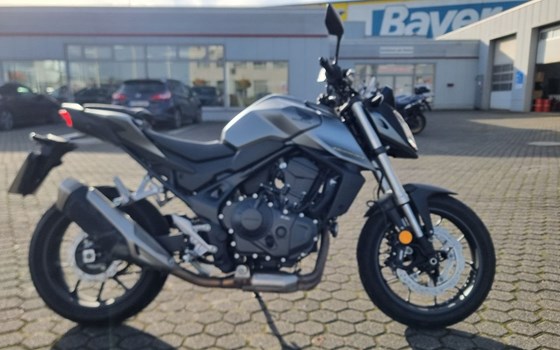 Gebrauchtmotorrad Honda CB750 Hornet - Bild 2