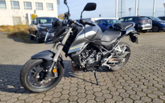 Gebrauchtmotorrad Honda CB750 Hornet - Bild 7