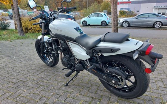 Gebrauchtmotorrad Kawasaki Eliminator 500 - Bild 11