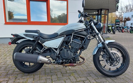 Gebrauchtmotorrad Kawasaki Eliminator 500 - Bild 6