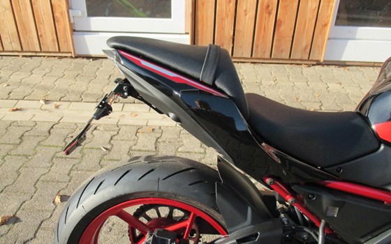 Gebrauchtmotorrad Kawasaki Z650 - Bild 12