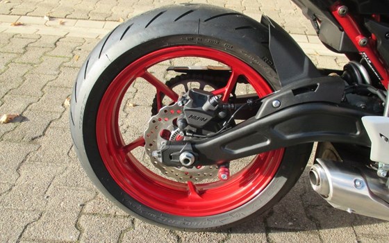 Gebrauchtmotorrad Kawasaki Z650 - Bild 13