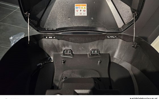 Gebrauchtmotorrad Honda Forza 125 - Bild 6