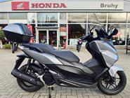 Honda Forza 125