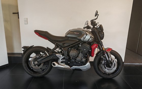 Gebrauchtmotorrad Triumph Trident 660 - Bild 1