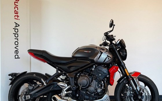 Gebrauchtmotorrad Triumph Trident 660 - Bild 1