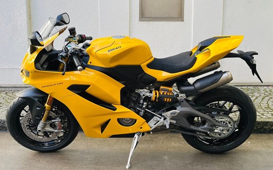 Neufahrzeug Ducati Panigale V2 S - Bild 3