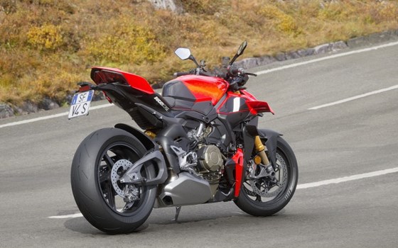 Neufahrzeug Ducati Streetfighter V4 S - Bild 4