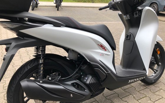 Neufahrzeug Honda SH150i - Bild 10