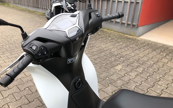 Neufahrzeug Honda SH150i - Bild 7