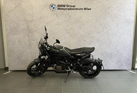 Husqvarna Svartpilen 701