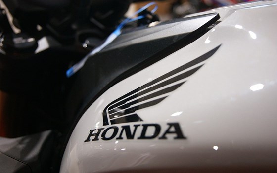 Gebrauchtmotorrad Honda CB650R E-Clutch - Bild 8