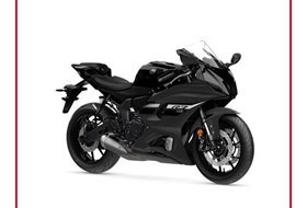 Yamaha R7