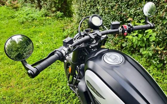 Gebrauchtmotorrad Ducati Scrambler Icon Dark - Bild 9