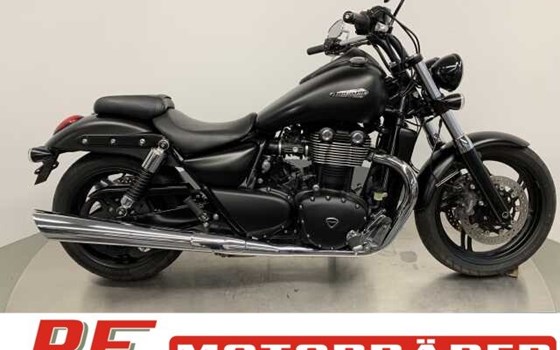 Gebrauchtmotorrad Triumph Thunderbird Storm - Bild 1