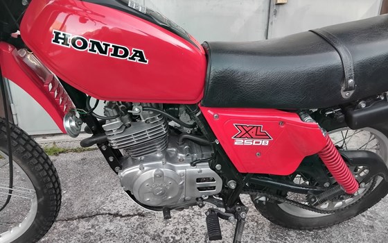 Gebrauchtmotorrad Honda XL 250 - Bild 2